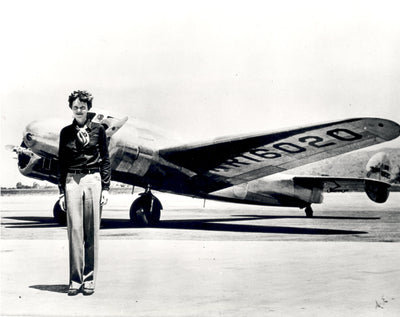 Amelia Earhart and her Lockheed Electra in 1937 — archival photograph, not the Taraia Object expedition.