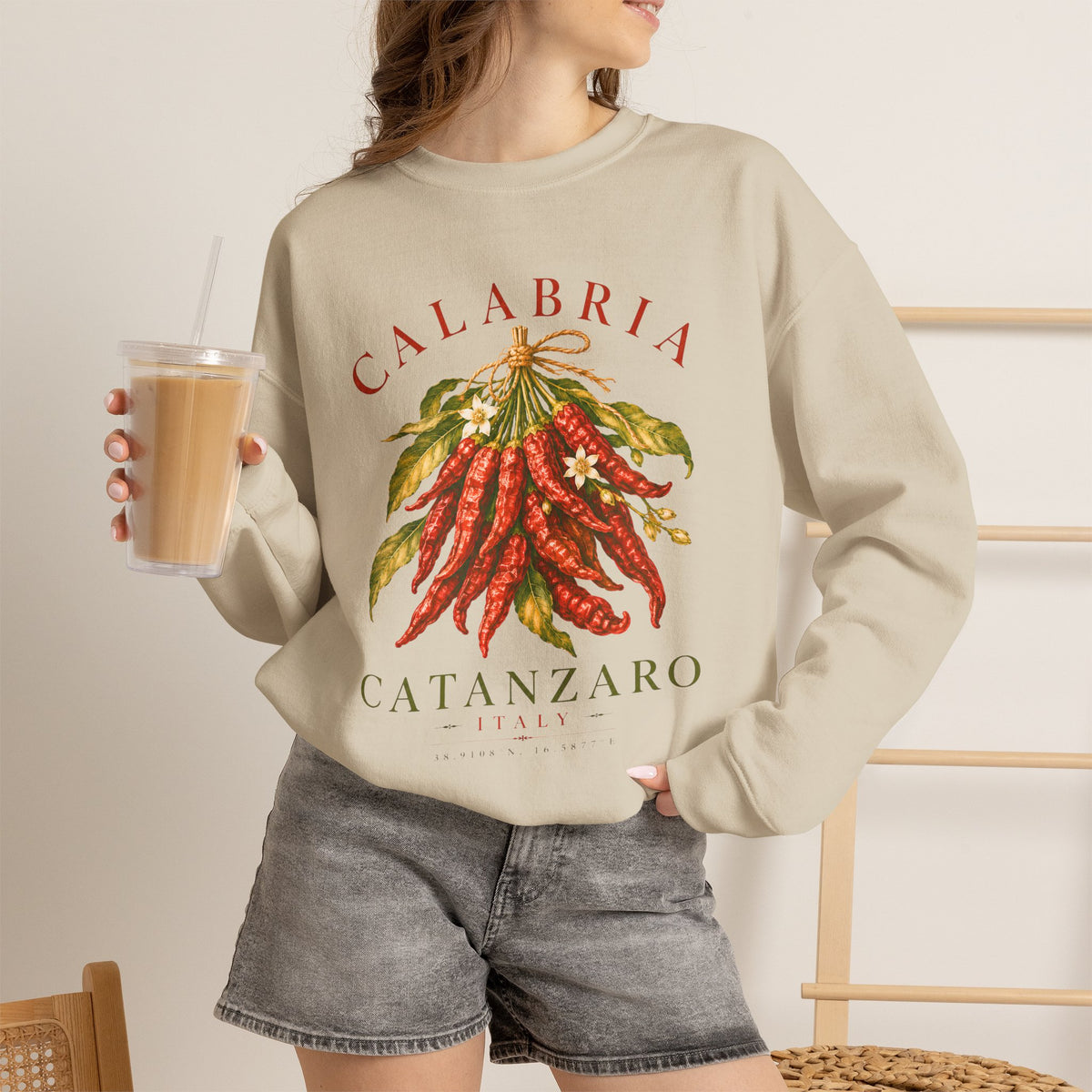 Calabria Catanzaro Sweatshirt, Vintage Italian Chili Pepper Crewneck, Italian Heritage Sweatshirt, Calabria Gift, Cozy Unisex Pullover