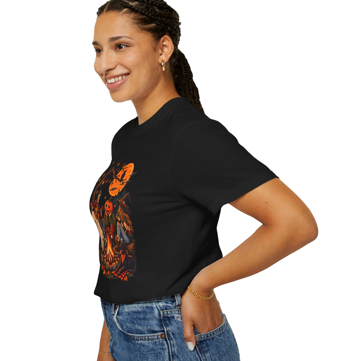 Halloween Campfire Scene T-Shirt | Pumpkin Ghosts Campfire Illustration