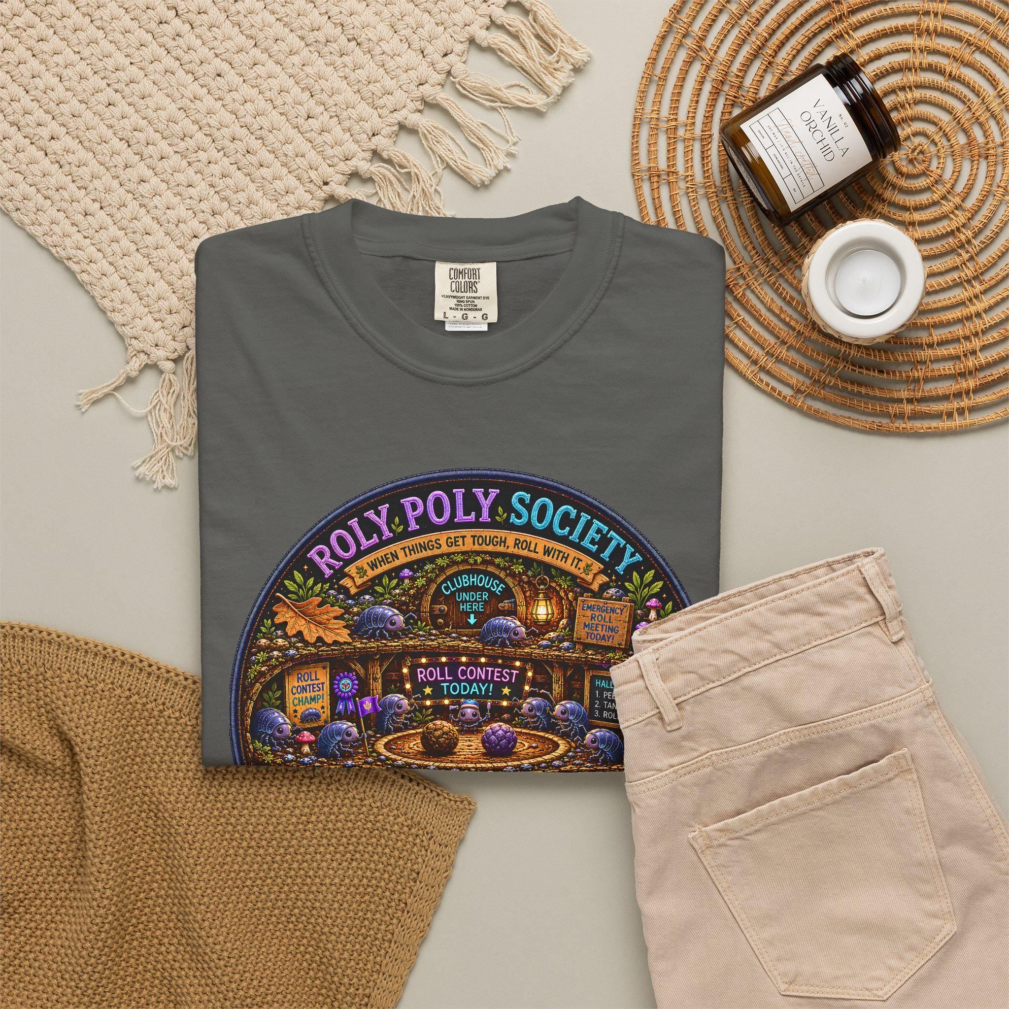 Roly Poly Society illustration T-Shirt | vintage arcade night scene