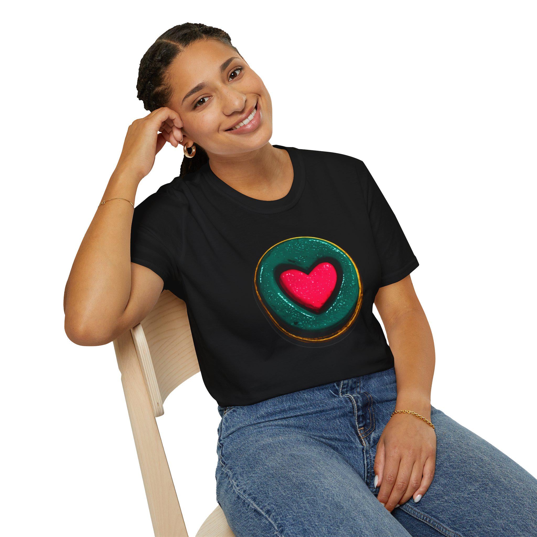 Heart O Graphic Tee, Minimal Love Symbol Streetwear Shirt