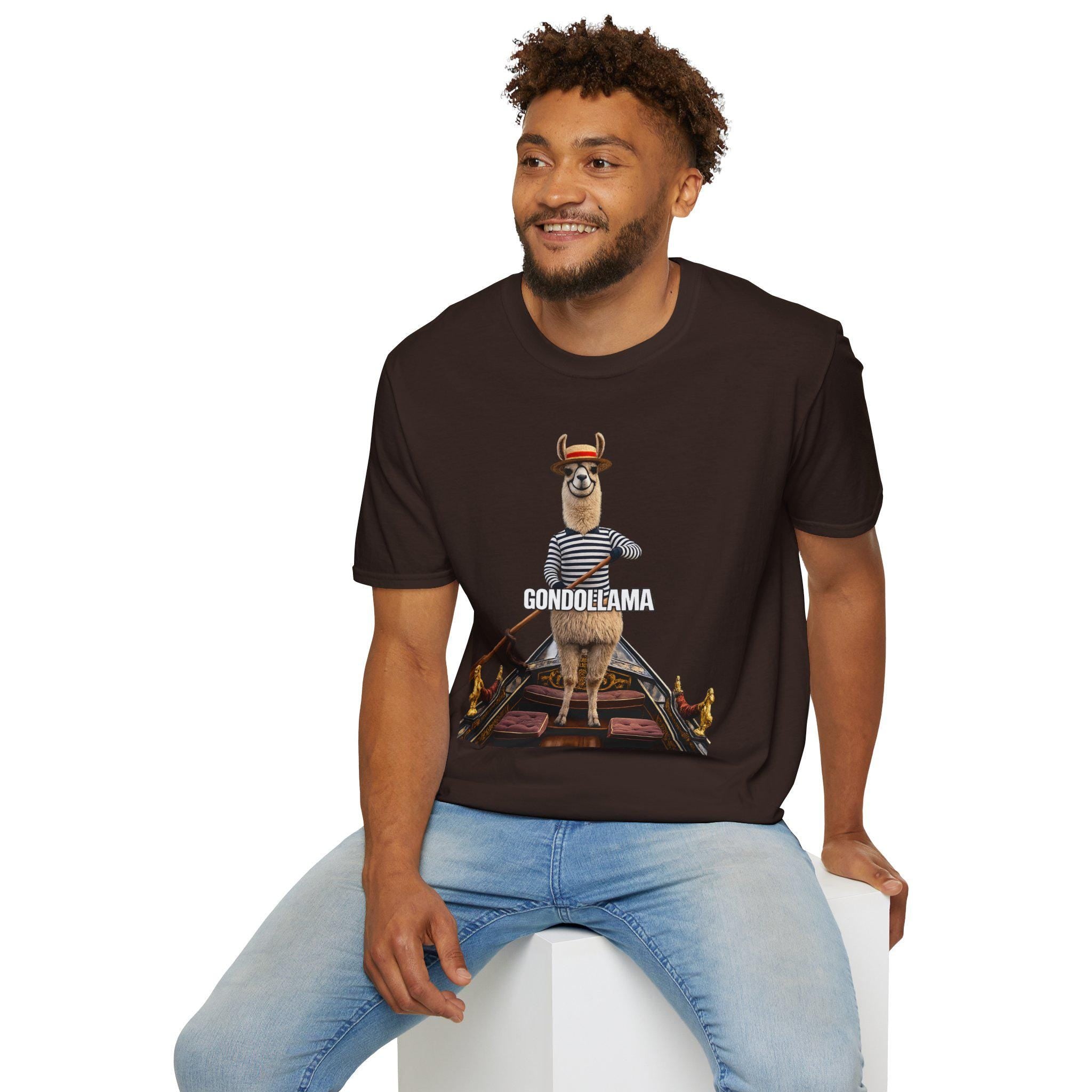 Gondolama Shirt: Funny Llama Gondola Venice Travel Graphic Tee