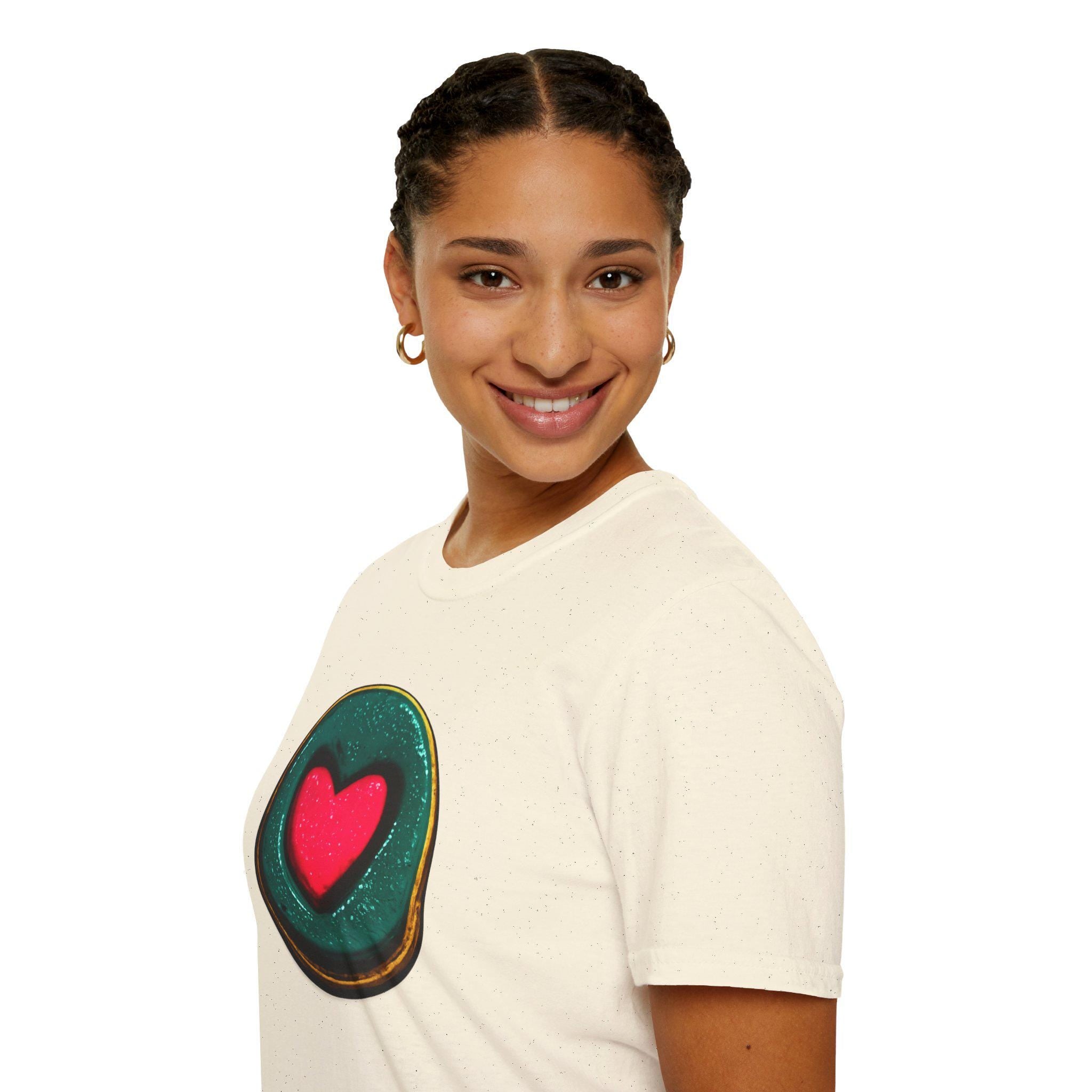 Heart O Graphic Tee, Minimal Love Symbol Streetwear Shirt