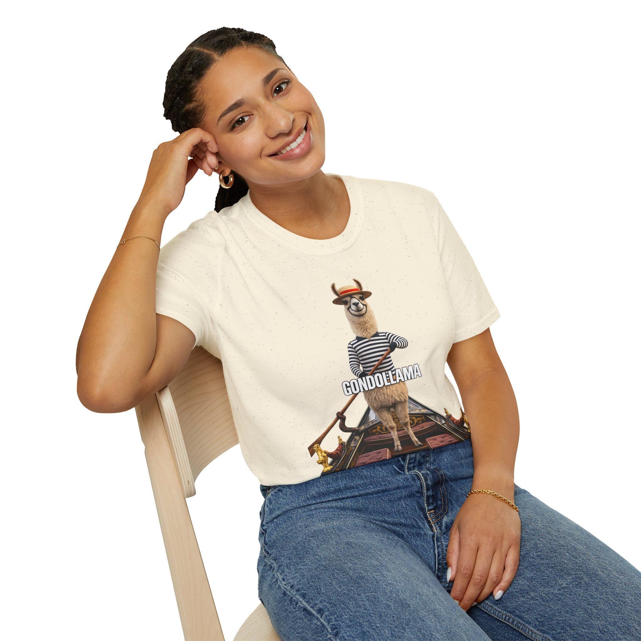 Gondolama Shirt: Funny Llama Gondola Venice Travel Graphic Tee