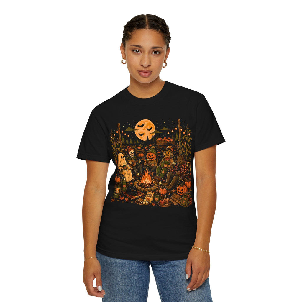 Halloween Campfire Scene T-shirt | Pumpkin, Ghosts, Scarecrow, Jack-O'-Lanterns